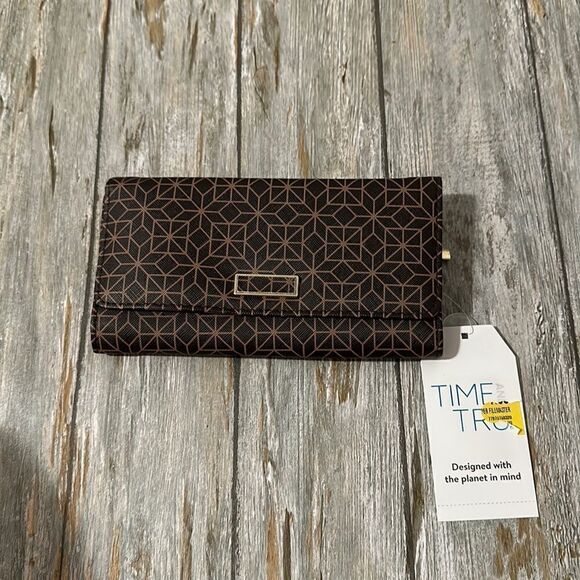 Women’s Contemporary Clutch - Picture 1 of 4